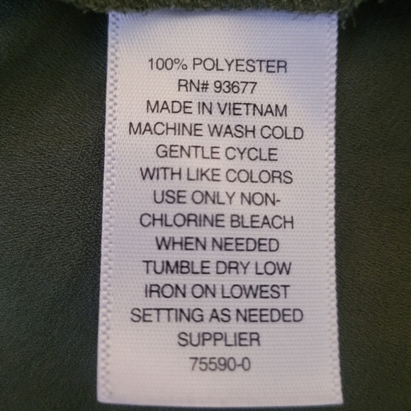 EUC a.n.a Green Long Sleeve Wrap Front Top w/ High-Low Hem - Size S - Picture 8 of 9